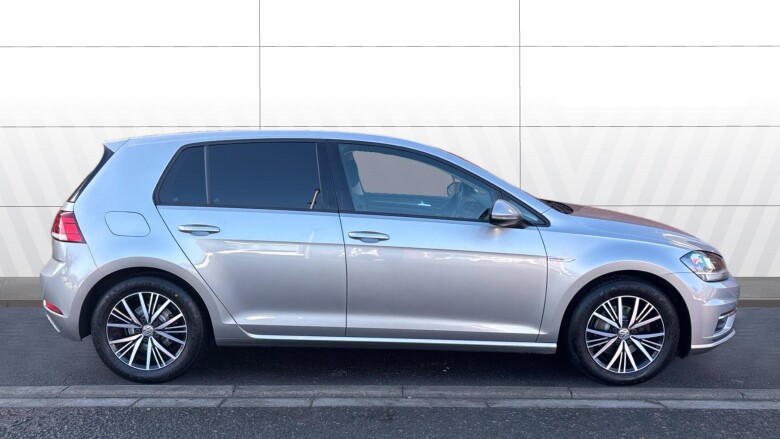 Volkswagen Golf 1.5 TSI EVO SE [Nav] 5dr Petrol Hatchback